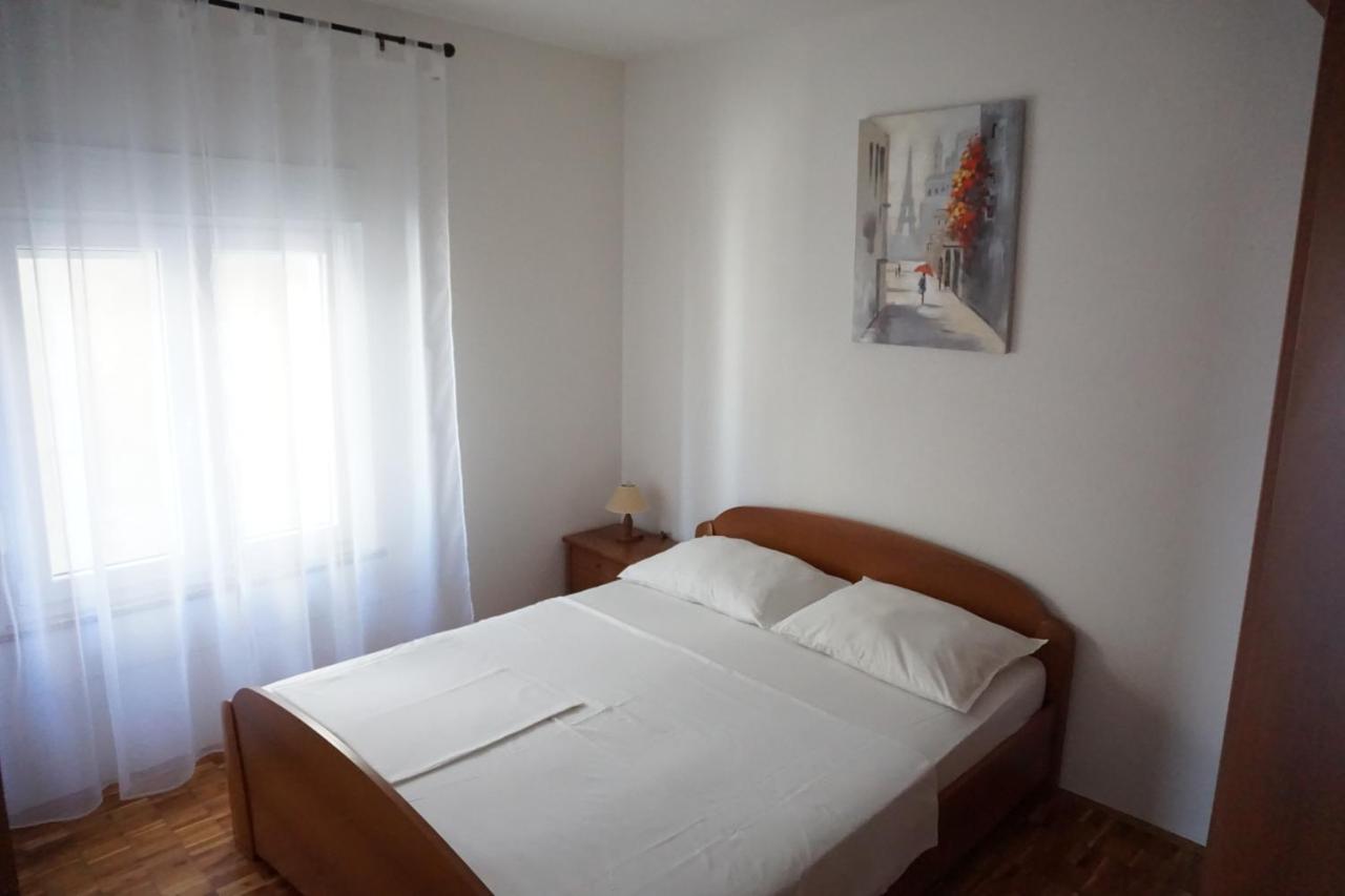 Spacious Comfort Apartment Duće Kültér fotó