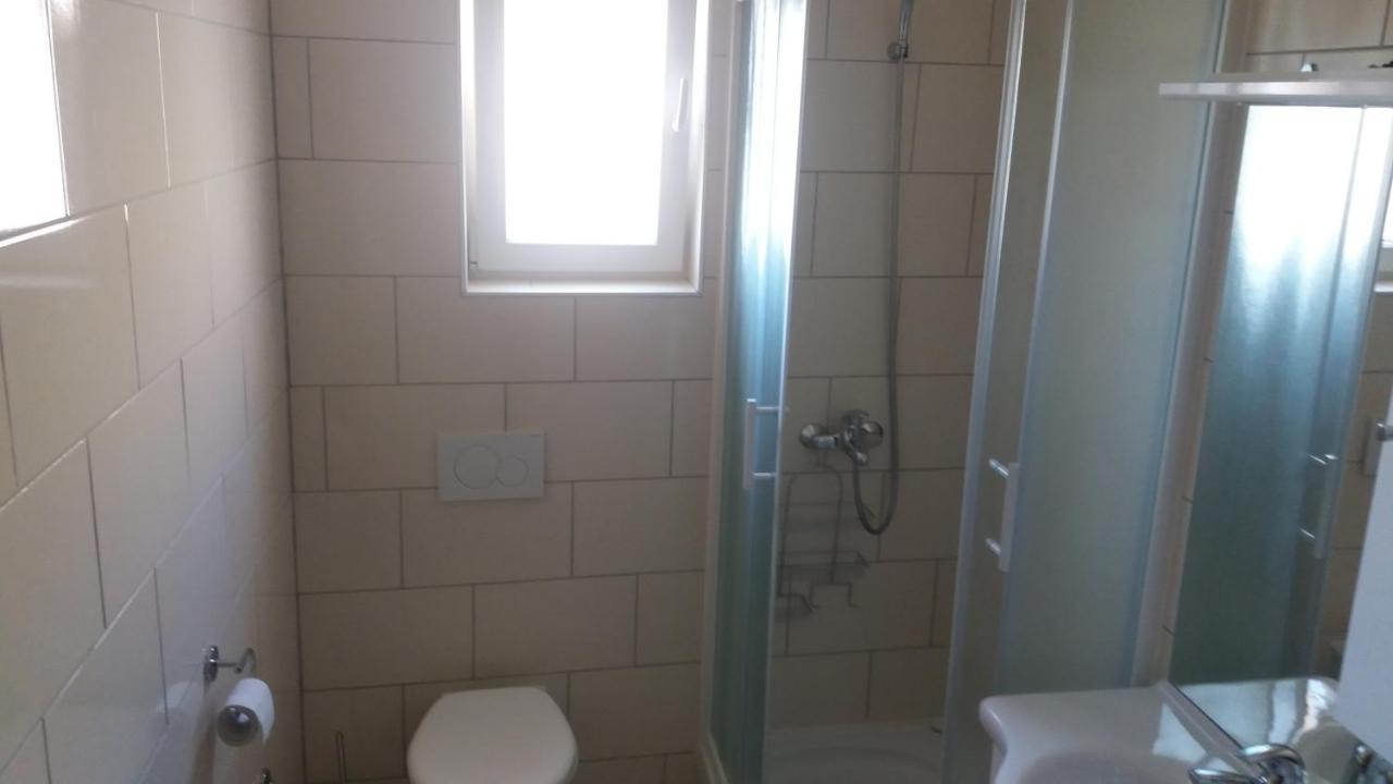 Spacious Comfort Apartment Duće Kültér fotó