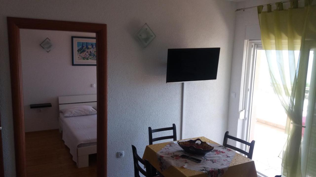Spacious Comfort Apartment Duće Kültér fotó